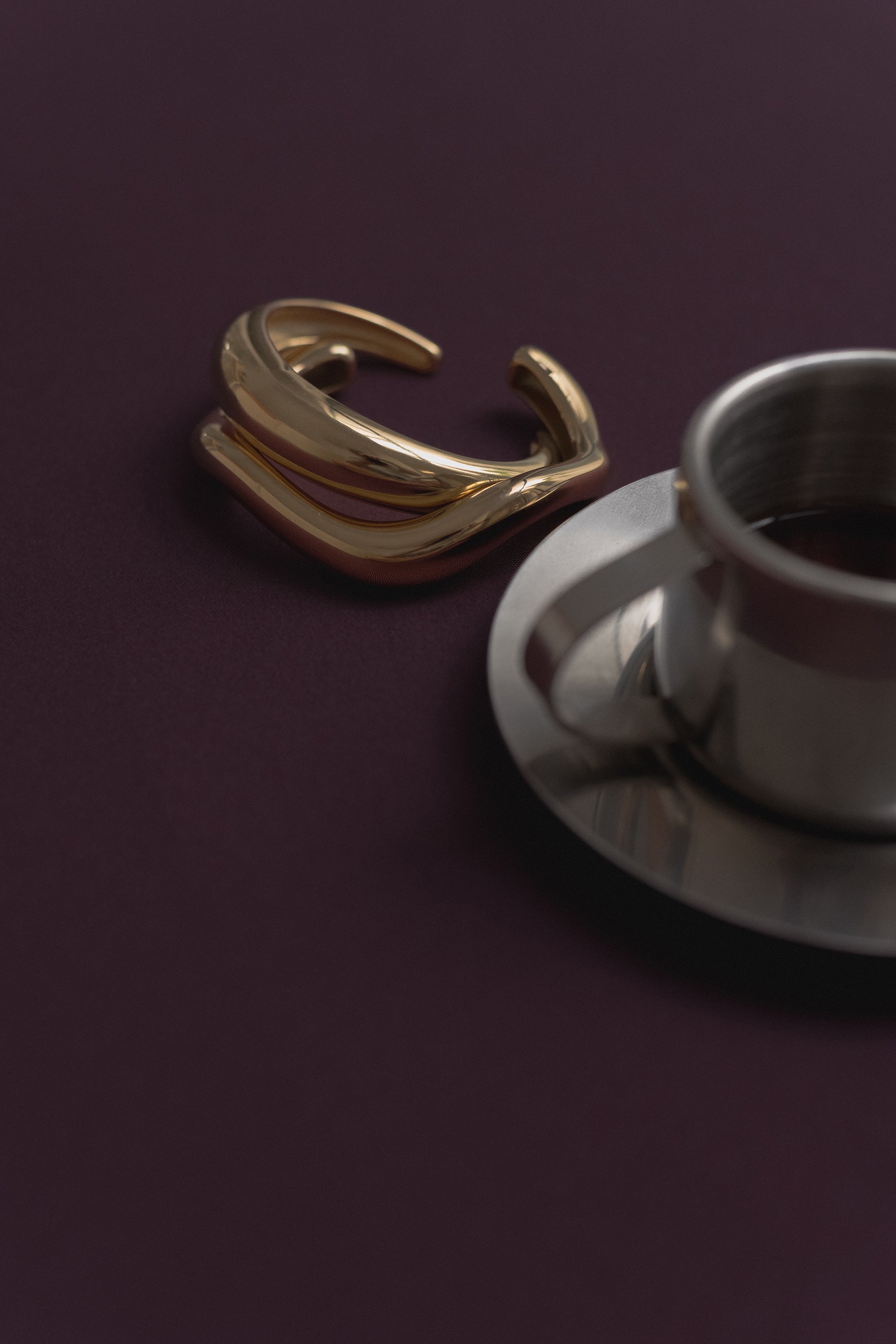 Curve Bangle - Gold – Meo + Me